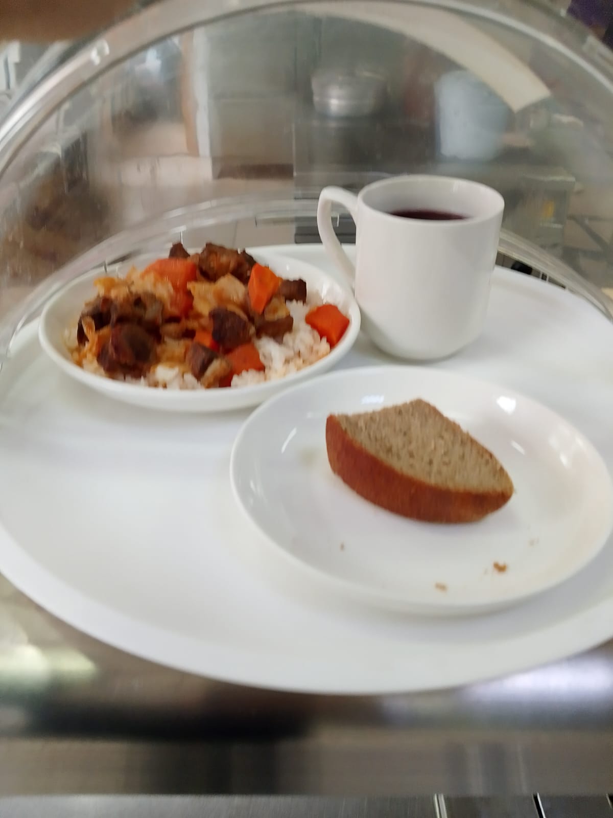 Тамақтың фото мен мәзірі 12.01.2026